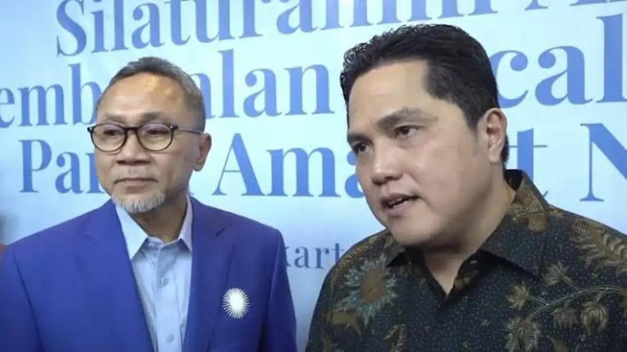 Ketua Umum PAN Zulkifli Hasan dan Menteri BUMN Erick Thohir. (Foto: Istimewa).