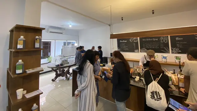 Opening Haldinfoods Bar, Menteng, Jakarta Pusat, Kamis (14/12/2023).