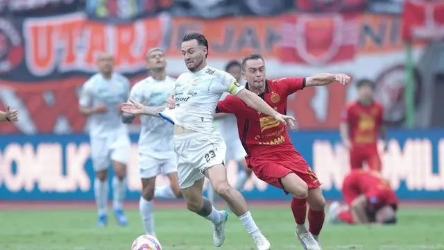 Duel big match Persija Jakarta vs Persib Bandung di Stadion Patriot, Minggu (16/02/2025) malam WIB.