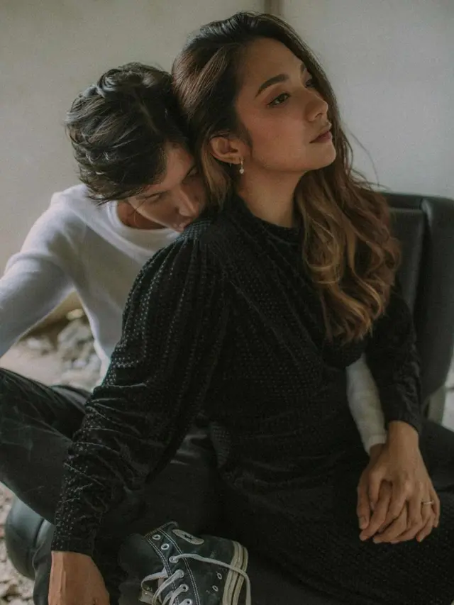 6 Potret Dinda Kirana dan Naufal Samudra, Sang Kekasih Kembali Terjerat Narkoba