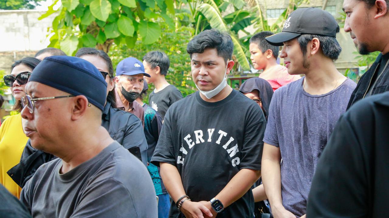 Chakra Khan Turut Berduka