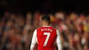 Striker Arsenal, Alexis Sanchez, saat tampil melawan Middlesbrough pada laga Premier League di Stadion Emirates, London, Sabtu (22/10/2016). (Reuters/John Sibley)