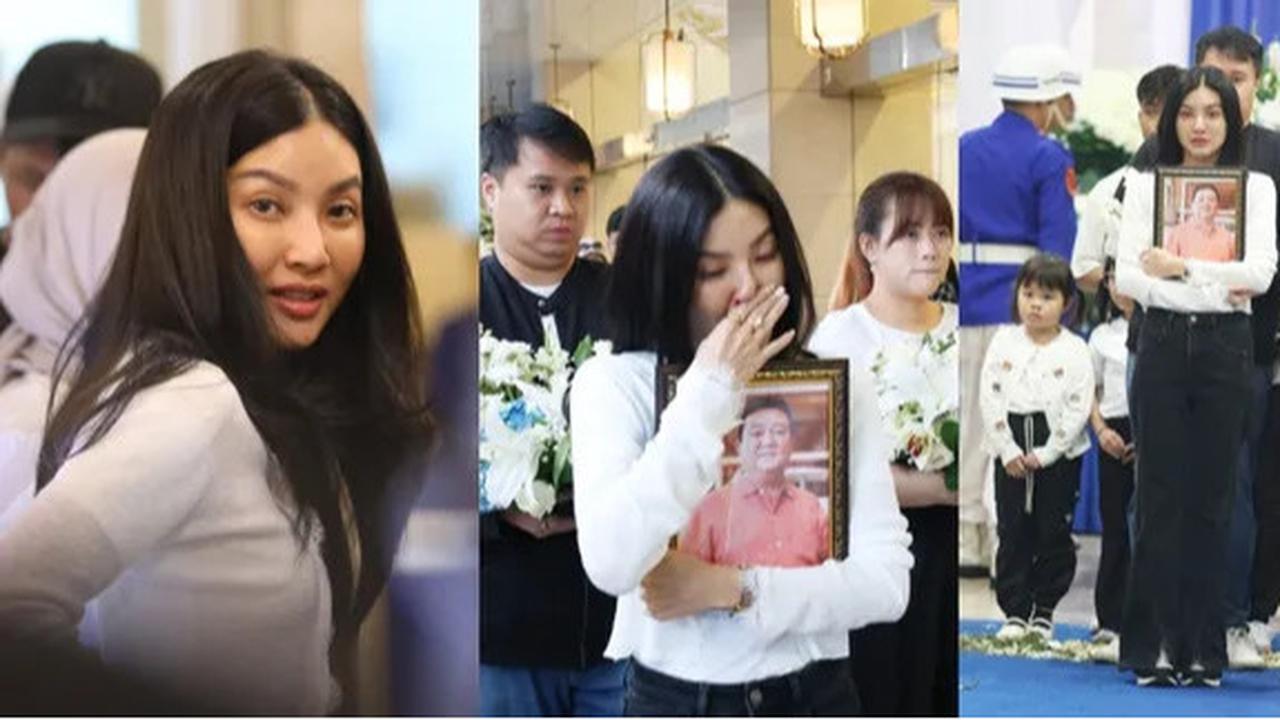 Tidak Bisa Menahan Air Mata, Sarwendah Menangis Pegang Foto Mendiang Ayah saat Prosesi Kremasi