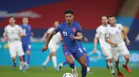 Striker Timnas Inggris, Ollie Watkins, mendapatkan debutnya bersama The Three Lions kala menang 5-0 atas San Marino dalam laga Kualifikasi Piala Dunia 2022 zona Eropa, Jumat (26/3/2021) dini hari WIB. Tak hanya meraih debut, Ollie Watkins juga mencetak gol. (CARL RECINE / POOL / AFP)