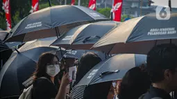 Aksi Kamisan ini merupakan yang perdana di era Pemerintahan Prabowo Subianto-Gibran Rakabuming Raka. (Liputan6.com/Angga Yuniar)