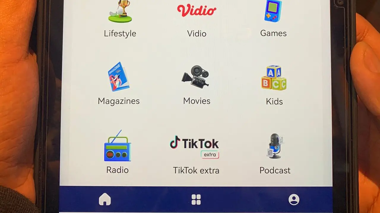 Aplikasi in-flight entertainment Pelita Air, Pasflix.