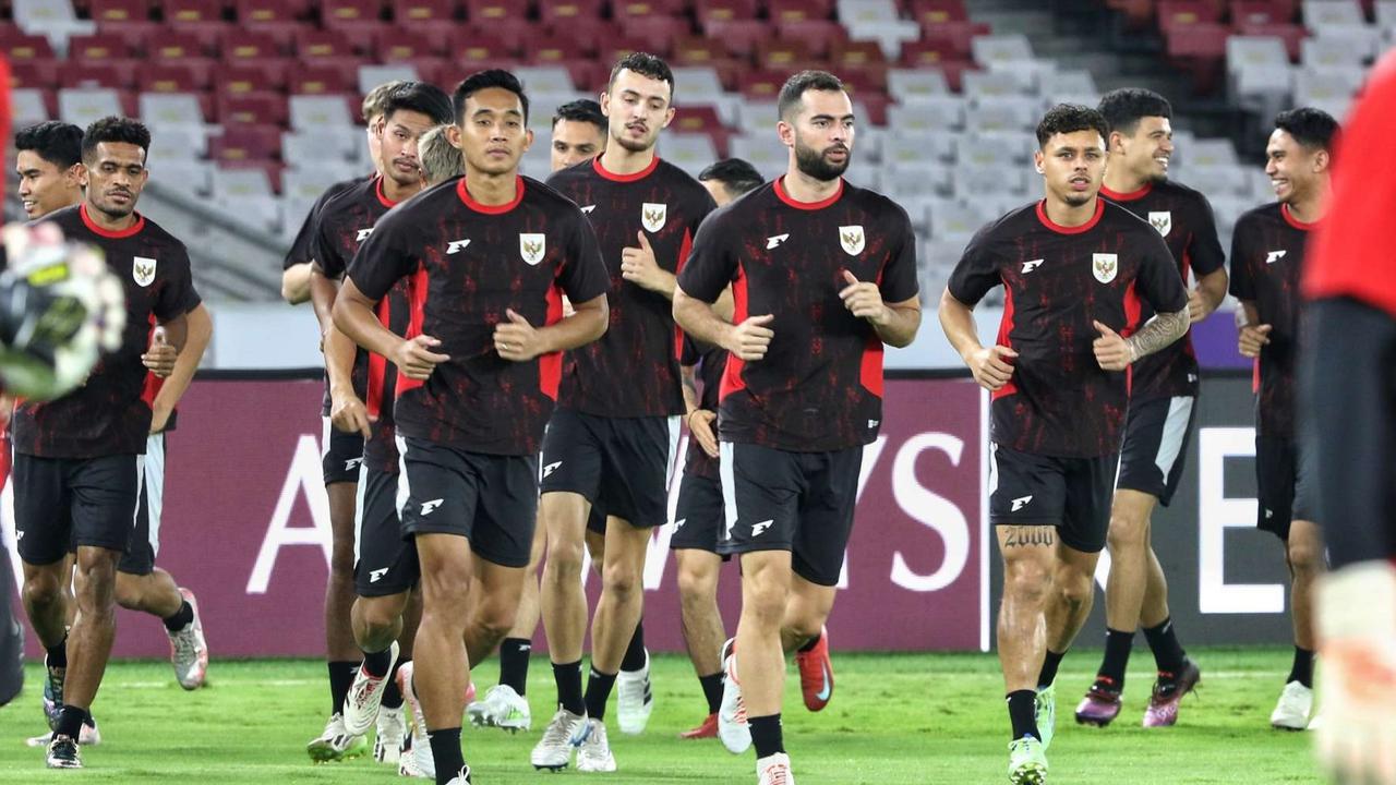 FOTO: Mengintip Latihan Terakhir Timnas Indonesia, Skuad Garuda Pede Bisa Hajar Bahrain di Gelora Bung Karno!