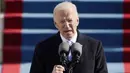 Presiden Joe Biden berbicara selama Pelantikan di US Capitol di Washington, Rabu (20/1/2021). Joe Biden mengalahkan Donald Trump di pemilu AS 2020 dengan perolehan 81 juta suara. (AP Photo/Patrick Semansky, Pool)