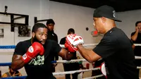 Adrien Broner Sesumbar Kalahkan Pacquiao dengan Sekali Pukul