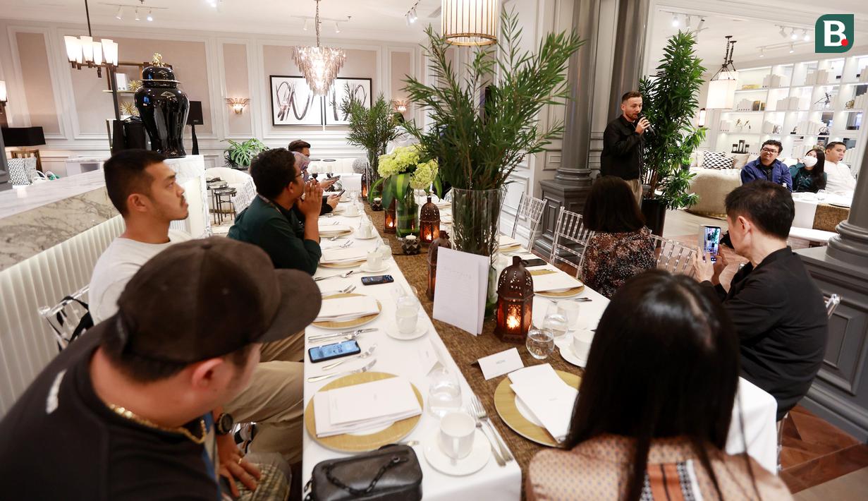 Marc Klok dan Happy Hearts Indonesia berencana mendirikan sekolah yang terletak di Desa Cililin, Kabupaten Bandung Barat. (Bola.com/M Iqbal Ichsan)