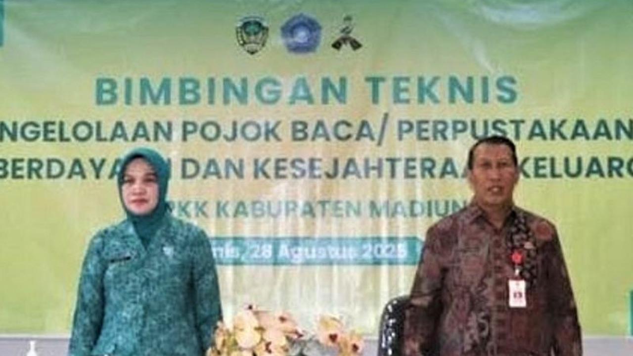 Tingkatkan Literasi, PKK Kabupaten Madiun Gelar Bimtek Pojok Baca untuk 116 Kader
