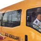 Bus sekolah gratis untuk anak pelosok di Banyumas kembali beroperasi Senin (11/1/2021). (Foto: Liputan6.com/Humas Pemkab Banyumas)