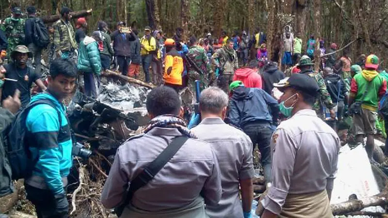 20150818-Pesawat Hancur, Uang Rp 6,5 M di Trigana Air Ditemukan Hangus-Papua