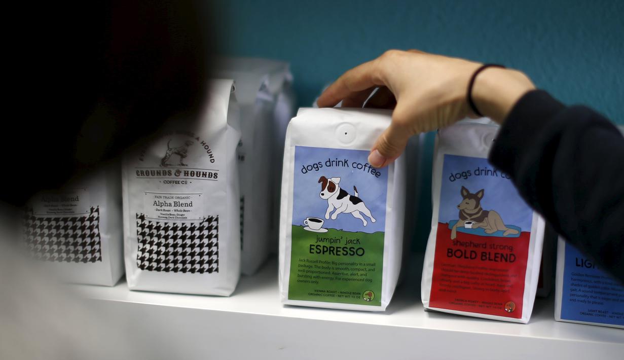 Uniknya Kafe Anjing Pertama Di Los Angeles Foto Liputan6 Com
