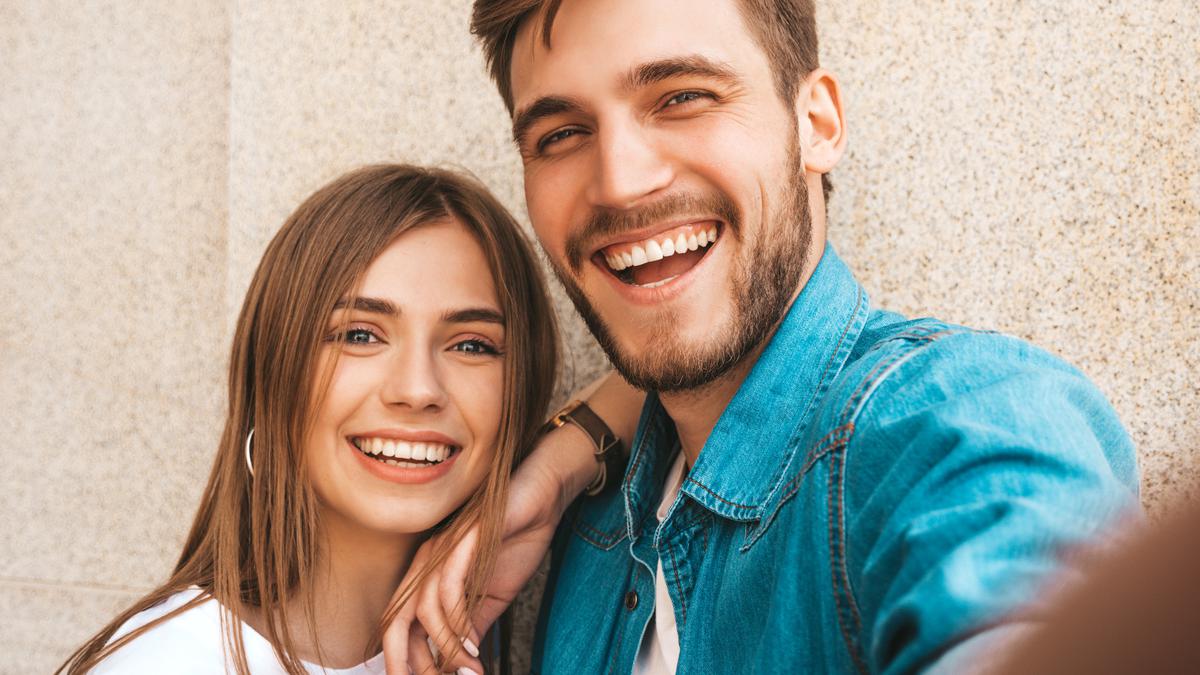 6 Zodiak yang Kalau Sudah Jatuh Cinta Dunia Serasa Milik Berdua