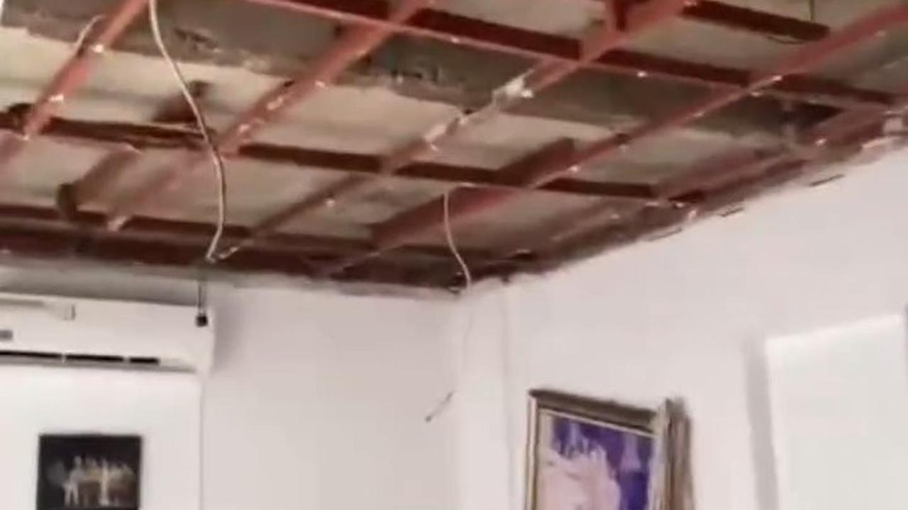 Plafon Rumah Orang Tua Zaskia Adya Mecca Runtuh, Sang Ayah Selamat yang Awalnya Tiduran Langsung Lari