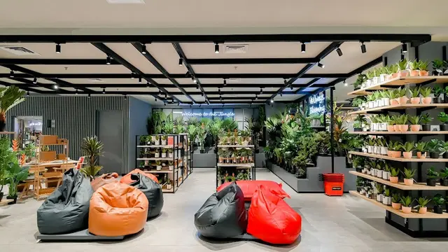 Mencari Inspirasi Kado Akhir Tahun di Gerai Furnitur Asal Thailand