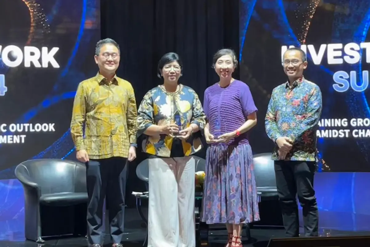 Direktur BCA Vera Eve Lim dalam Investor Network Summit 2024 by Mirae Asset.