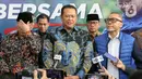 Usai pertemuan, Ketua MPR RI Bambang Soesatyo membeberkan keinginan-keinginan Ketua Umum PAN Zulkifli Hasan terhadap keberlangsungan bangsa ke depannya. (Liputan6.com/Herman Zakharia)