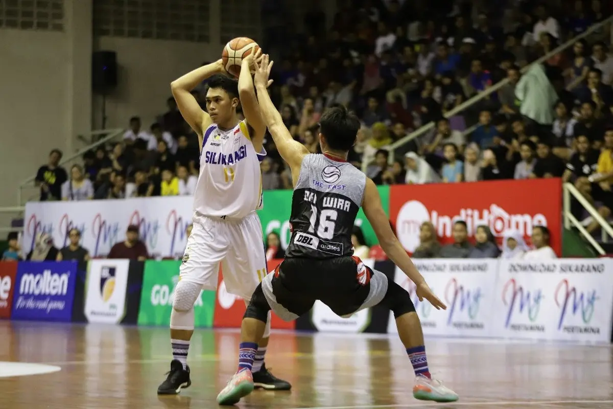 Bogor Siliwangi Vs Stapac Jakarta