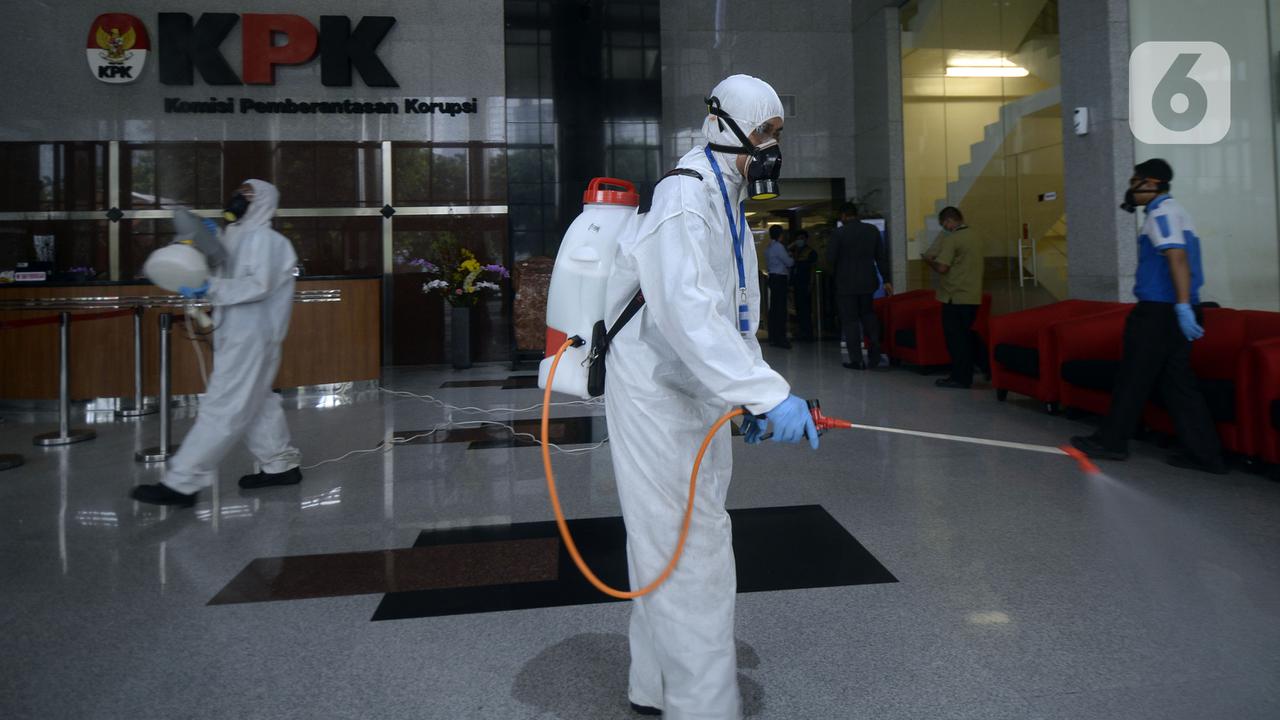 Cegah Virus Corona, Gedung KPK Disemprot Disinfektan
