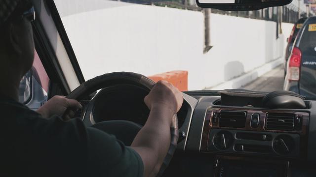 Ilustrasi mengemudi, mengendarai mobil