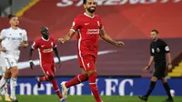 Striker Liverpool, Mohamed Salah mencetak hattrick saat timnya meladeni Leeds United. Liverpool menang 4-3 di Anfield, Sabtu (12/9/2020) WIB (Shaun Botterill / POOL / AFP)