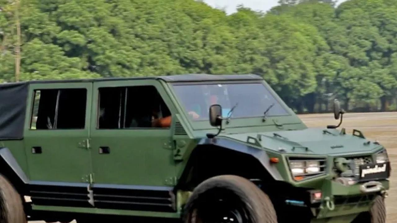 Menurut Prabowo saat acara 100 Ekonom, Maung 4x4 punya tingkat komponen dalam negeri (TKDN) 73%, melibatkan 133 perusahaan seperti jok, kabel, dan sebagainya.<br>