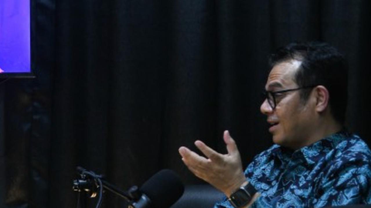 Sedang Susun Aturan Medsos, Wamenkomdigi Persilakan Masyarakat Urun Rembuk