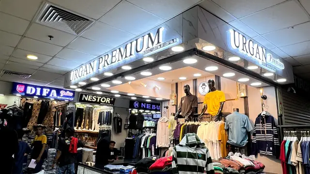 Peluncuran koleksi busana Urgan Premium dan pengumuman gerai baru di Tanah Abang Jakarta, November 2023. (Foto: Dok. Koleksi Pribadi Megi Andika)