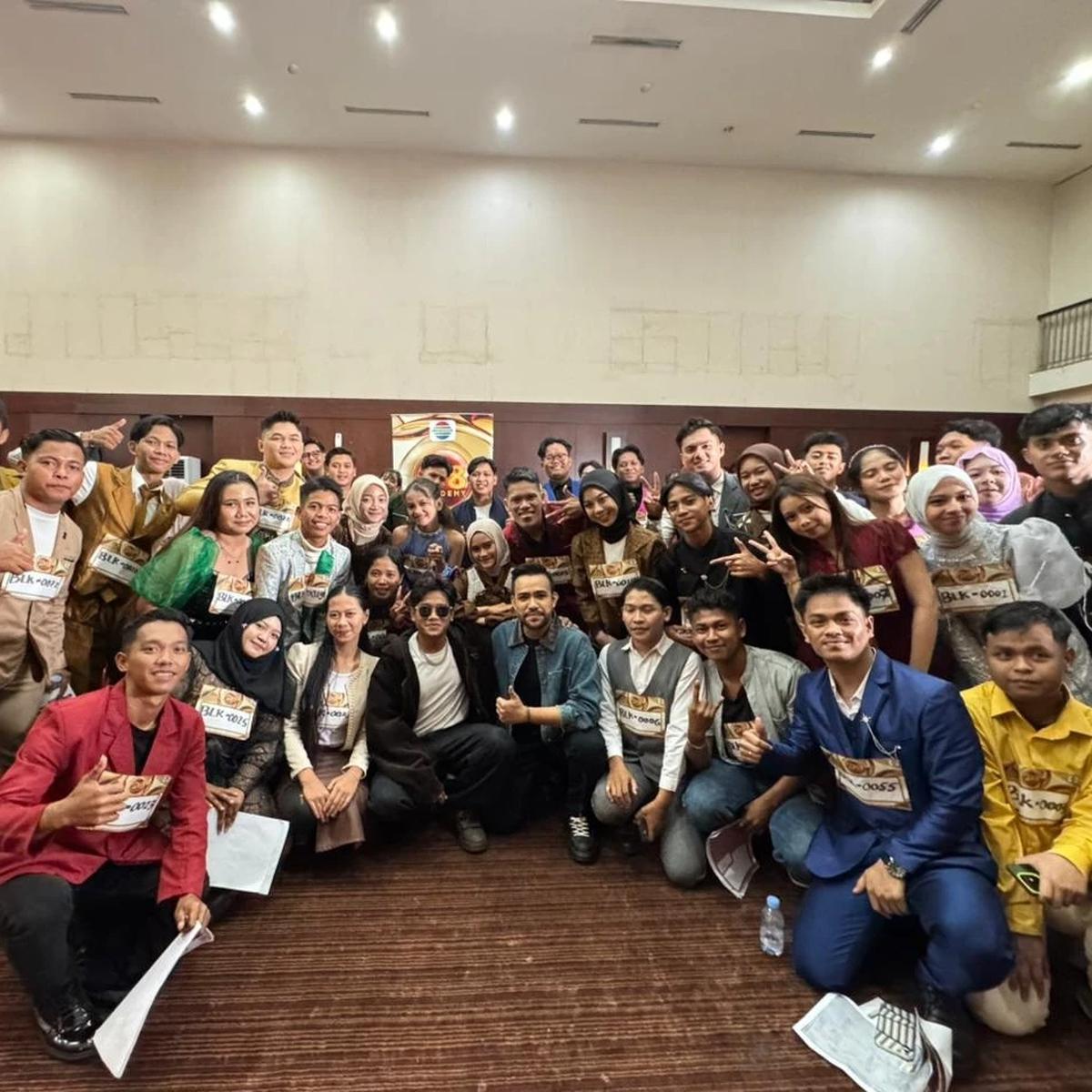 Kehadiran Fildan dan Valen DA7 Menambah Semarak Audisi Offline D&rsquo;Academy 8 di Balikpapan