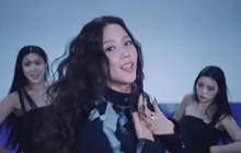 Potret Cantik Jisoo BLACKPINK Tampil Edgy Serba Dior untuk Video Performance 'Earthquake