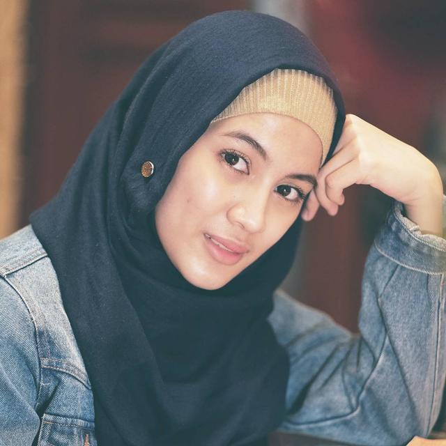 Kreasi Hijab Ala 6 Artis Ini Bisa Jadi Inspirasi Lebaran