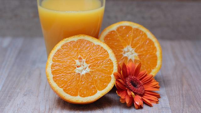 Vitamin C dalam Makanan Bisa Cegah Kanker Paru-paru, Suplemen Tidak (dok. Pixel2013/ Pixabay/Tri Ayu Lutfiani)
