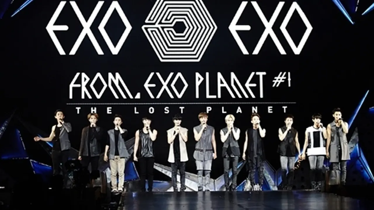 EXO Sukses Bikin Negeri Tirai Bambu Lumer dengan Penampilannya