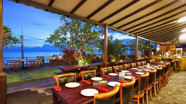 Ocean's Resto Balikpapan (sepinggan-airport.com)