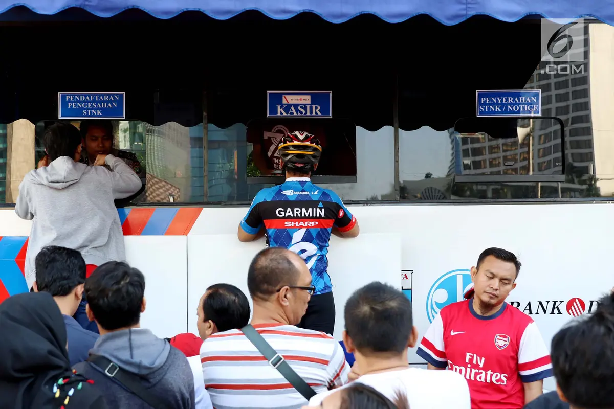 Samsat Keliling Car Free Day, Bayar Pajak Tanpa BPKB