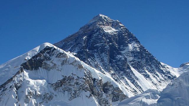 Download 760 Koleksi Gambar Gunung Everest Paling Bagus 