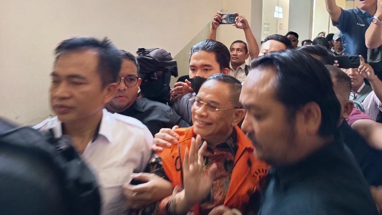 Eks Bupati Sudewo Didakwa Peras Kades Rp2,6 Miliar dan Terima Fee Proyek DJKA Rp 2,46 Miliar
