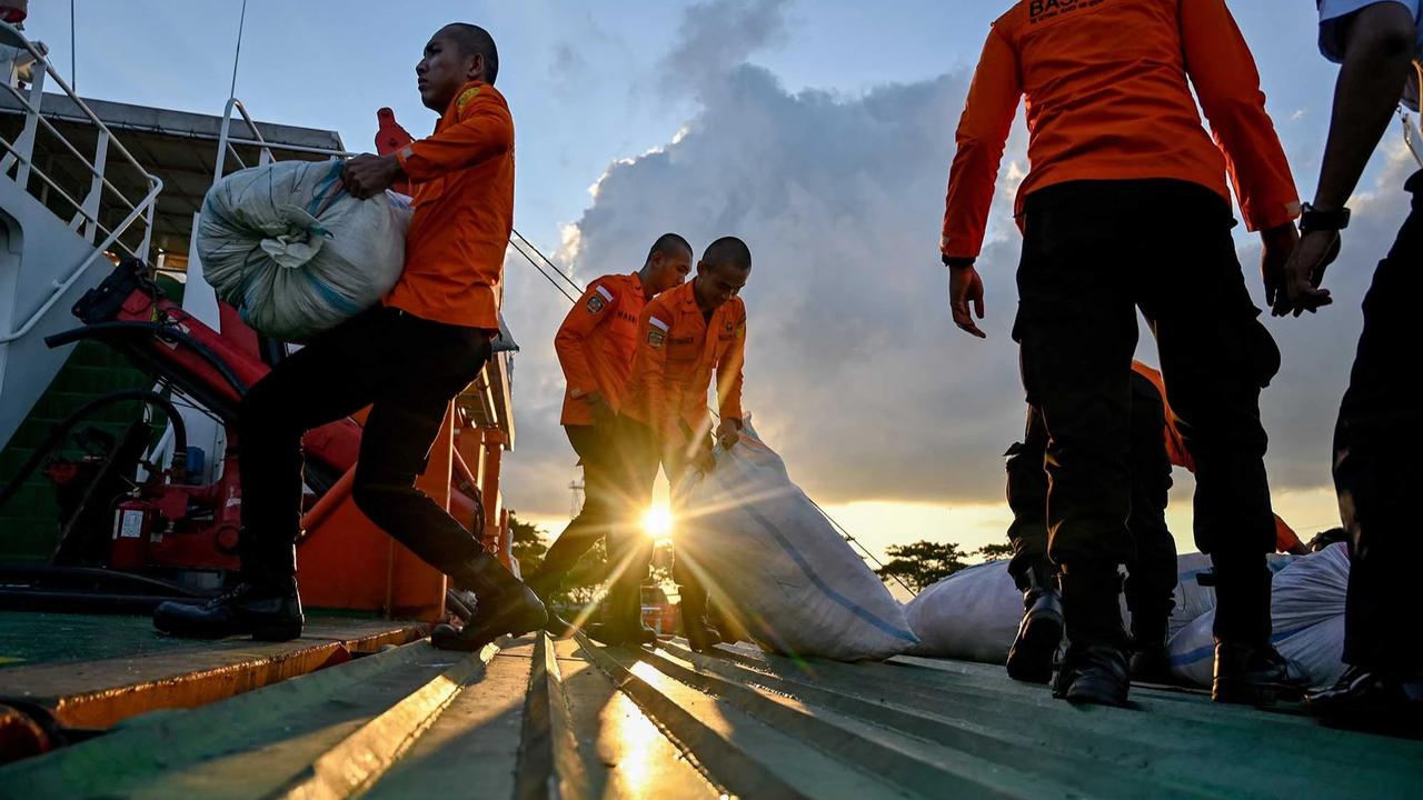 FOTO: Basarnas Percepat Penyaluran Logistik ke Wilayah Terisolasi Aceh