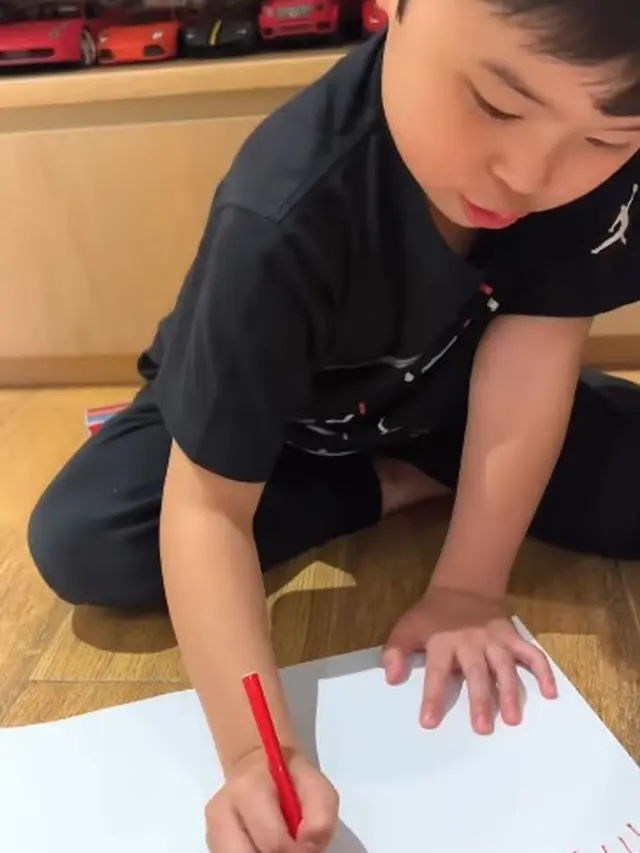 Ultah Harvey Moeis, suami Sandra Dewi (Instagram/sandradewi88)