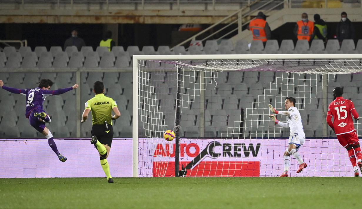 Dalam pertandingan tersebut, Fiorentina sempat tertinggal satu gol lebih dulu sebelum melakukan comeback gemilang dan membalikkan keadaan menjadi 3-1. (AP/Massimo Paolone)