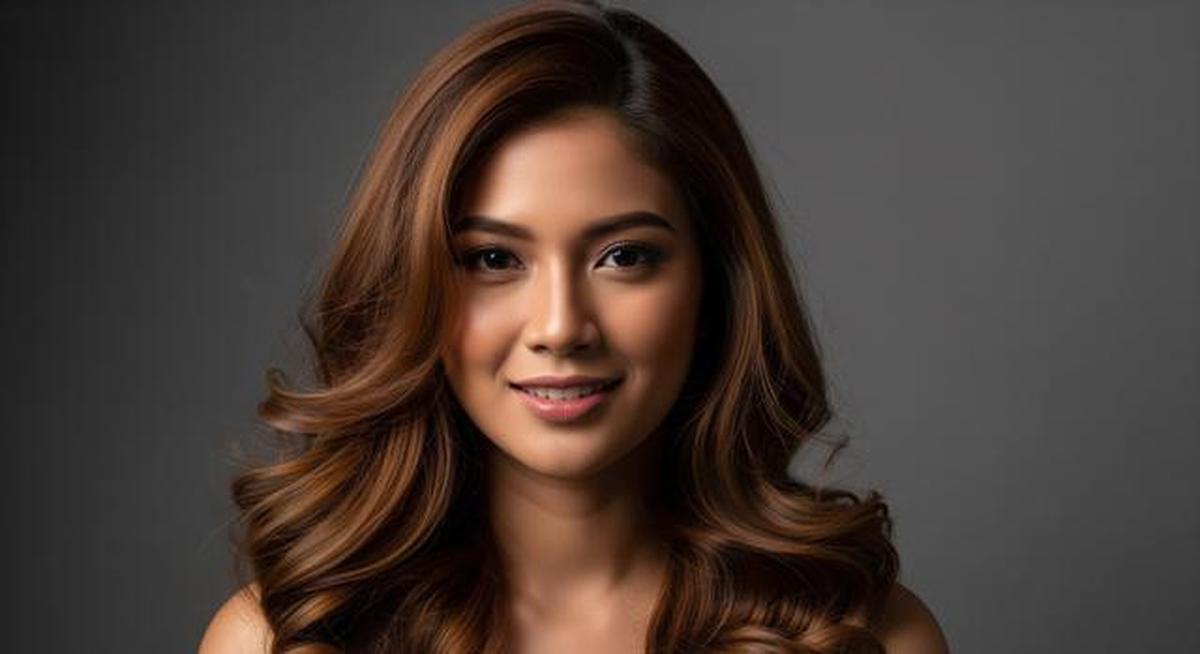 8 Model Rambut Wanita Panjang Curly, Bikin Tampilan Lebih Fresh dan Elegan Sehari-hari