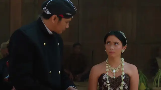 Donny Alamsyah sebagai Ki Dalang dalam film Syirik: Danyang Laut Selatan. (Foto: Dok. Ganesa Perkasa Films)