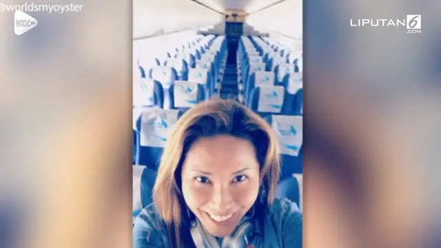 Seorang turis Thailand mendadak viral. Ia terbang di dalam pesawat yang isi penumpangnya hanya dirinya sendiri.