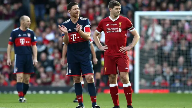 Xabi Alonso - Steven Gerrard