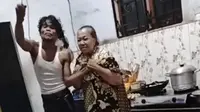 Aksi Pencurian Berakhir Penyanderaan, Pelaku Kalungkan Parang di Leher Nenek