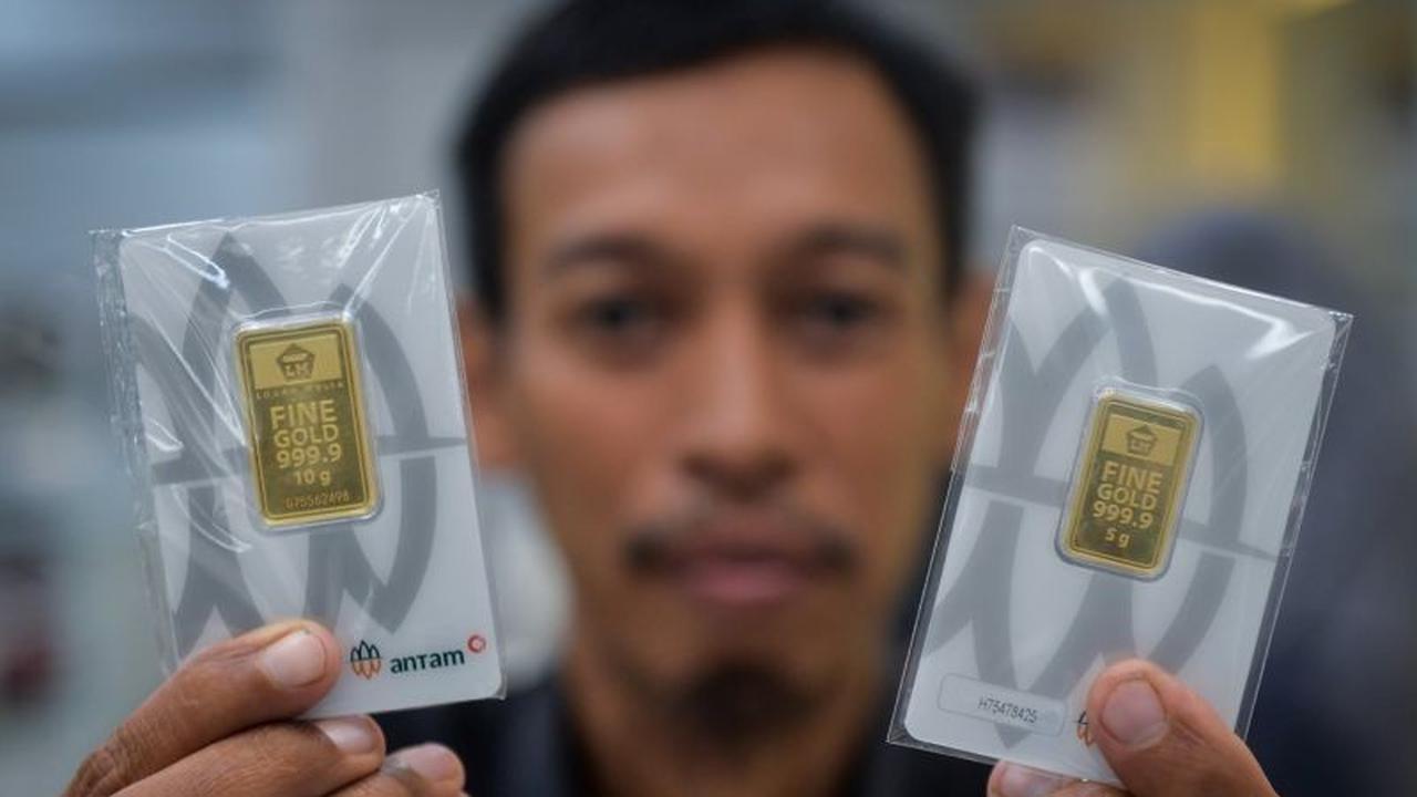 Harga Emas Antam Anjlok Rp260 Ribu Hari Ini, Capai Rp2,86 Juta per Gram
