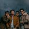 Lirik lagu “Gurun Hujan” dari Juicy Luicy mengulas kerinduan dan rasa ingin tahu alias kepo terhadap sosok yang pernah mewarnai masa lalu. Belum move on?