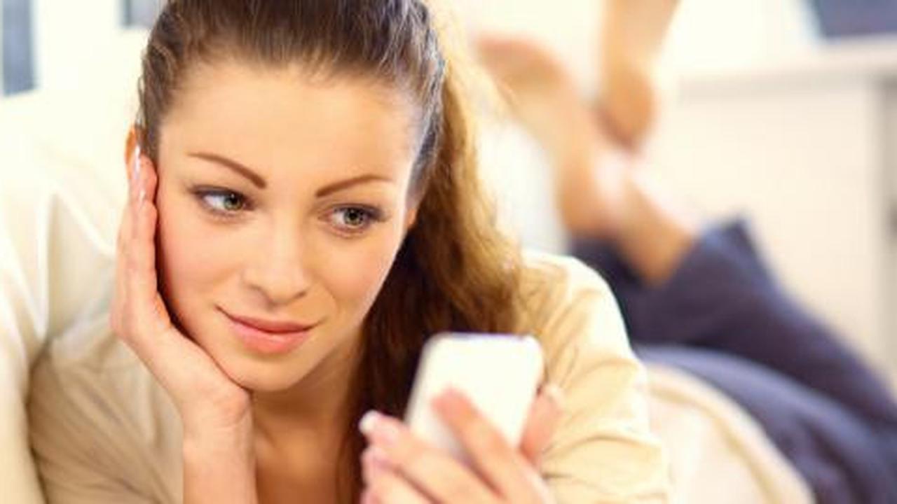 8 Pesan menggoda untuk pria